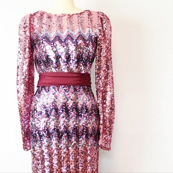 EXTREMELY RARE DESIGNER Vintage 1970's zig-zag ombré sequin maxi dress/gown - Picture 6 of 8